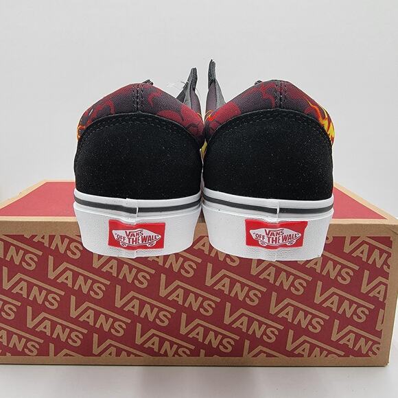 Vans Old Skool Shoes Mens Size 8.5 Black Samurai Rising Flames VN0A3WKT44I Skate main image 7